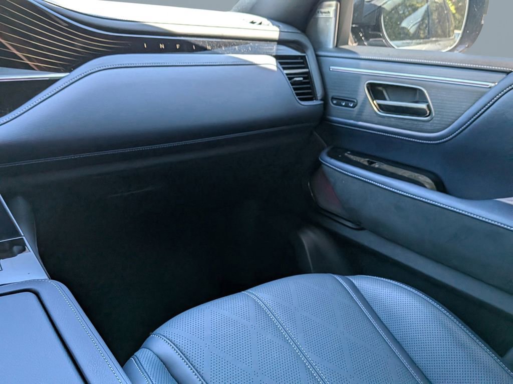 Used 2026 INFINITI QX80 4WD w/ Sport Exterior Package image 19