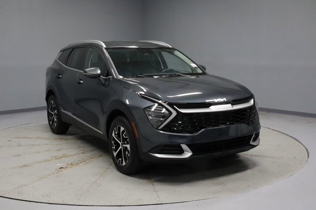 Used 2025 Kia Sportage EX AWD/4WD image 1