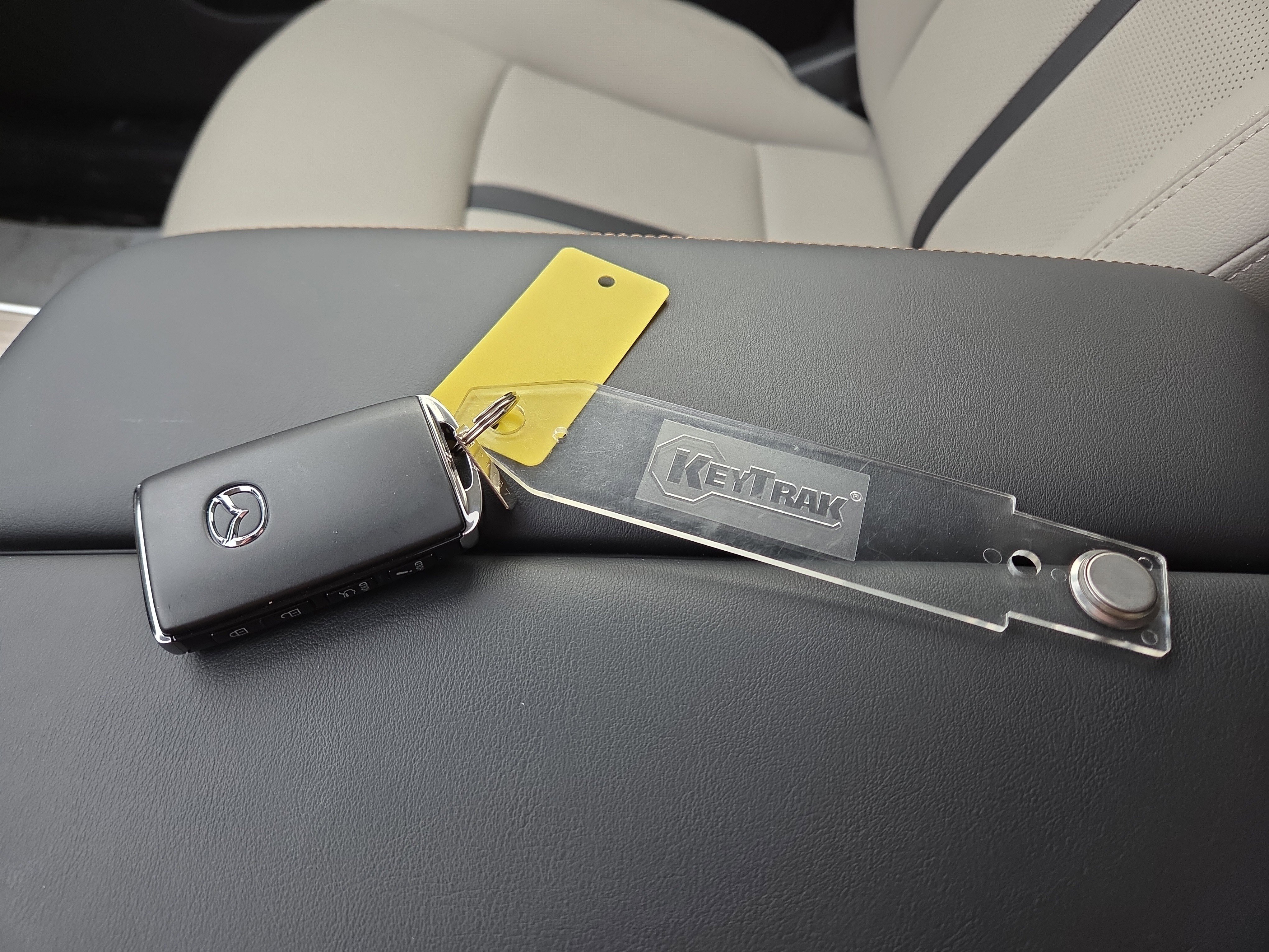 Used 2025 MAZDA CX-70 3.3 Turbo w/ Premium Package image 28