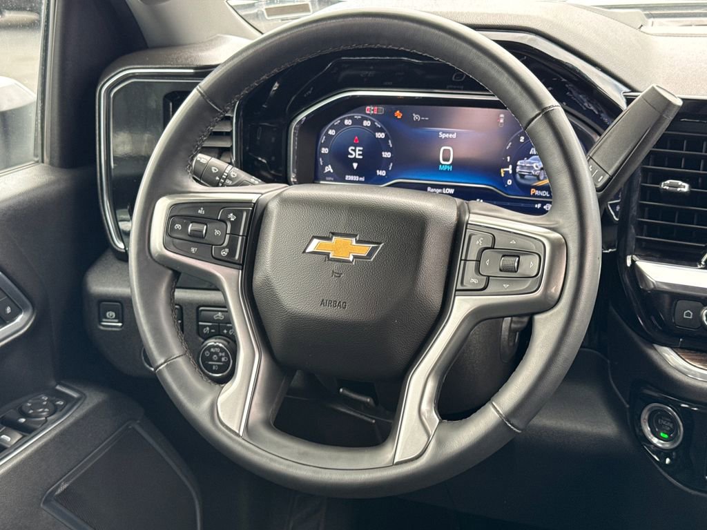 Used 2025 Chevrolet Silverado 2500 LT w/ Convenience Package AWD/4WD image 23