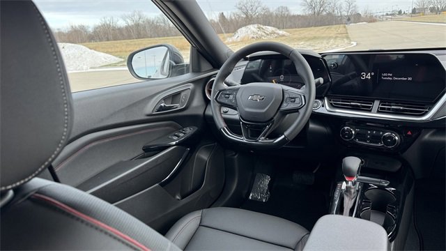 New 2026 Chevrolet Trax RS w/ Driver Confidence Package image 14
