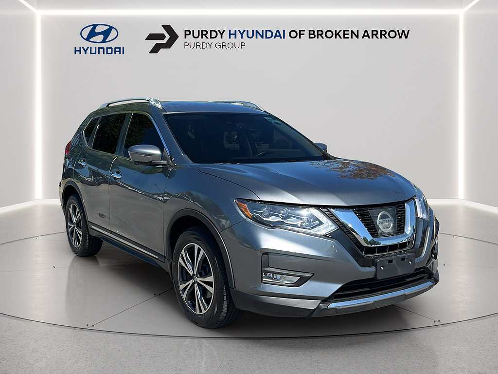 Used 2017 Nissan Rogue SL w/ SL Premium Package AWD/4WD image 1