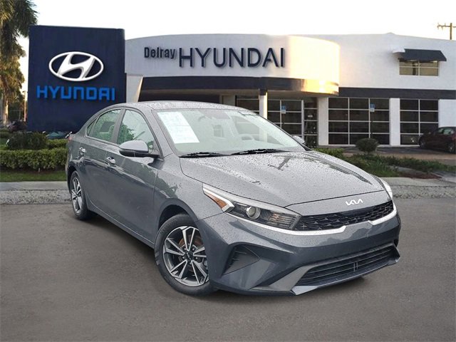 Used 2022 Kia Forte LXS w/ LXS Technology Package