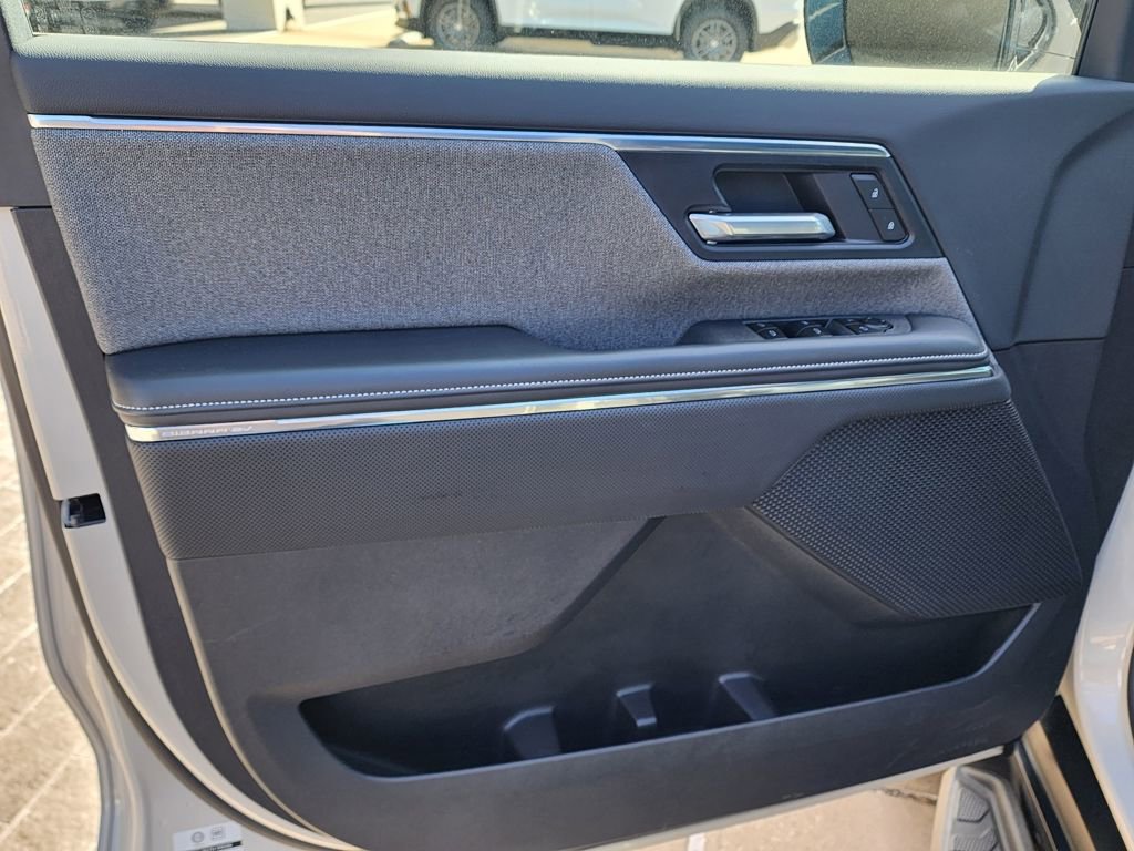 New 2026 GMC Sierra EV Elevation w/ LPO, Elevation Dark Package AWD/4WD image 15