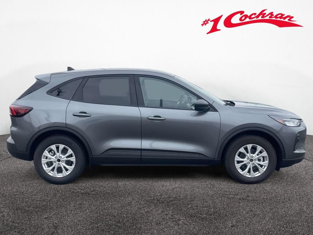 New 2026 Ford Escape Active w/ Cold Weather Package FWD image 6