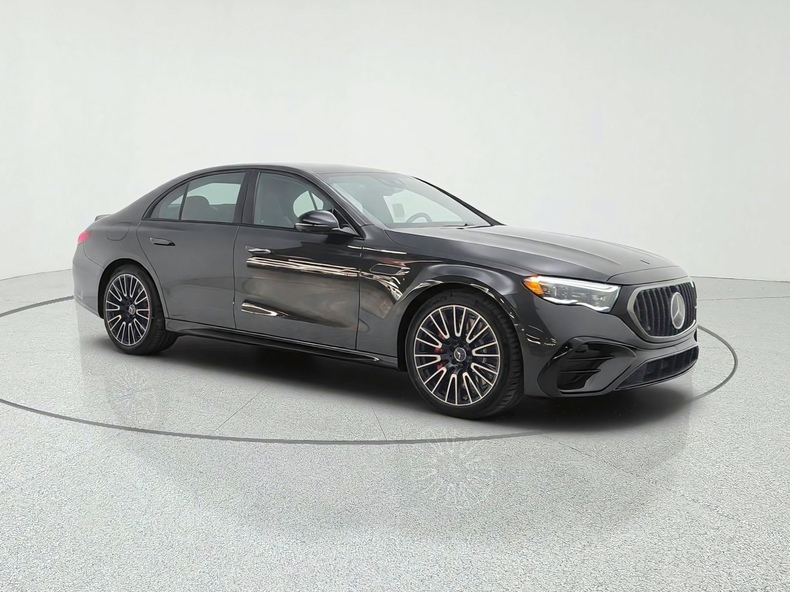 New 2027 Mercedes-Benz E 53 AMG e 4MATIC Sedan image 3