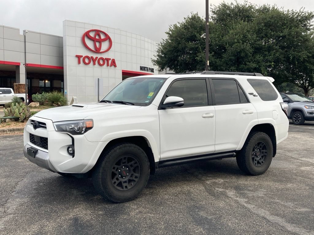 Used 2024 Toyota 4Runner TRD Off-Road Premium w/ Moonroof Package AWD/4WD video 1