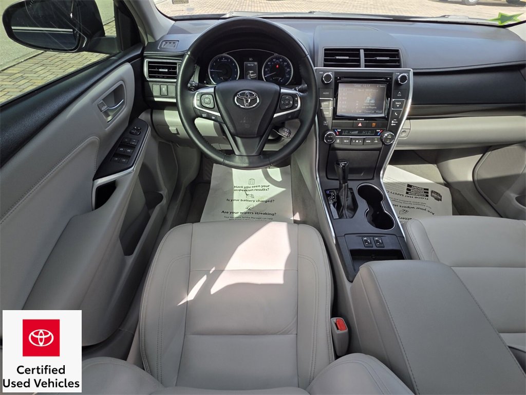 Certified 2017 Toyota Camry XLE image 6