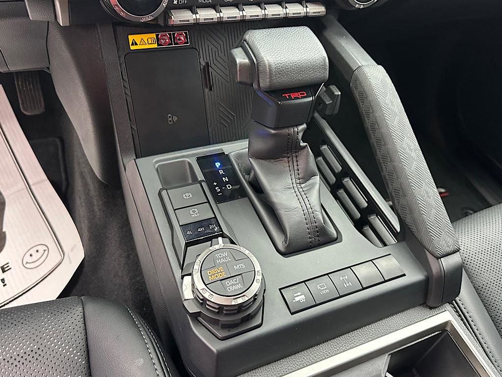 Certified 2024 Toyota Tacoma TRD Off-Road w/ TRD Off Road Premium Package image 23