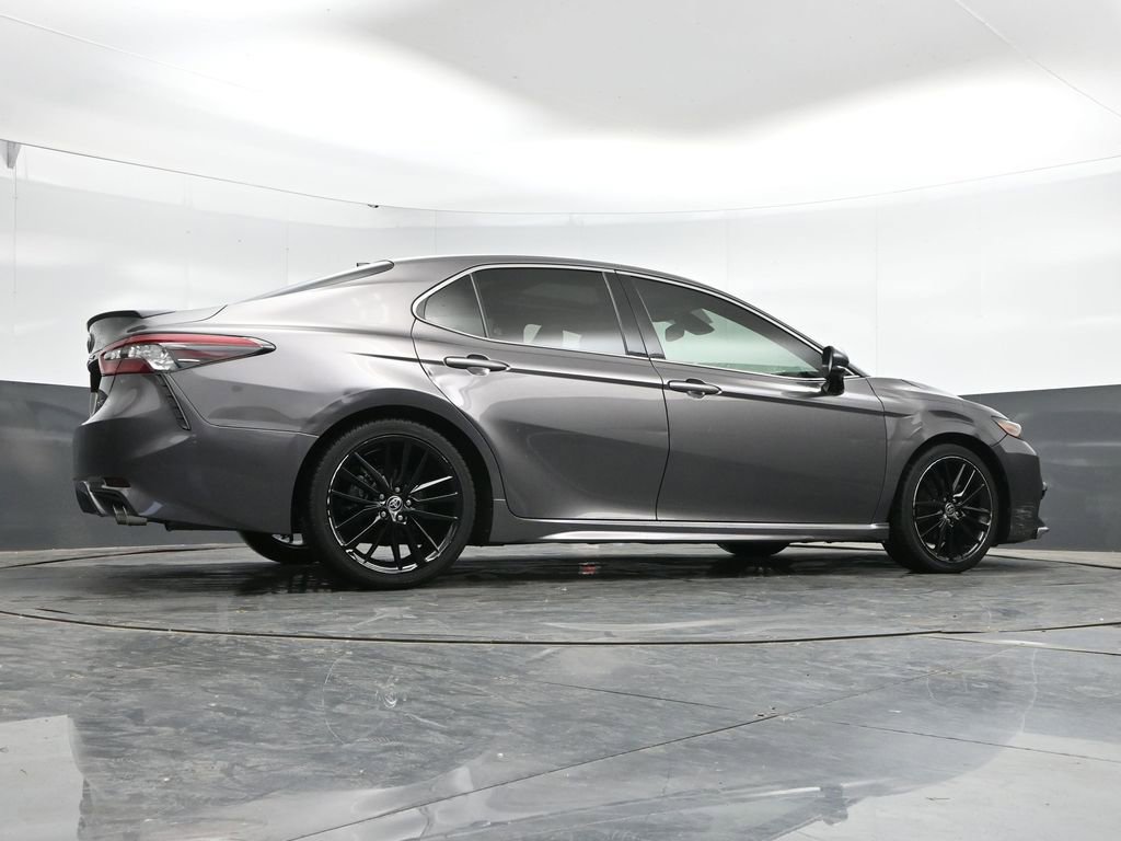 Used 2021 Toyota Camry XSE FWD image 39