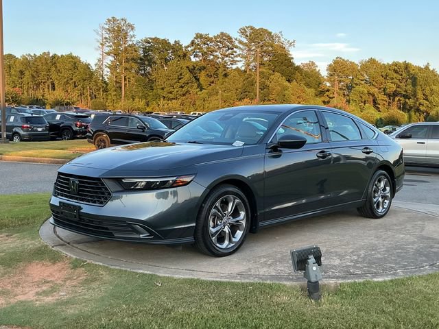 Used 2024 Honda Accord EX image 3