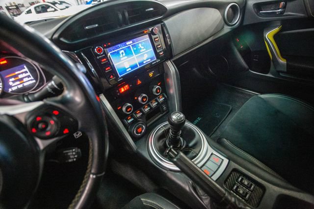 Used 2017 Subaru BRZ Series.Yellow image 6