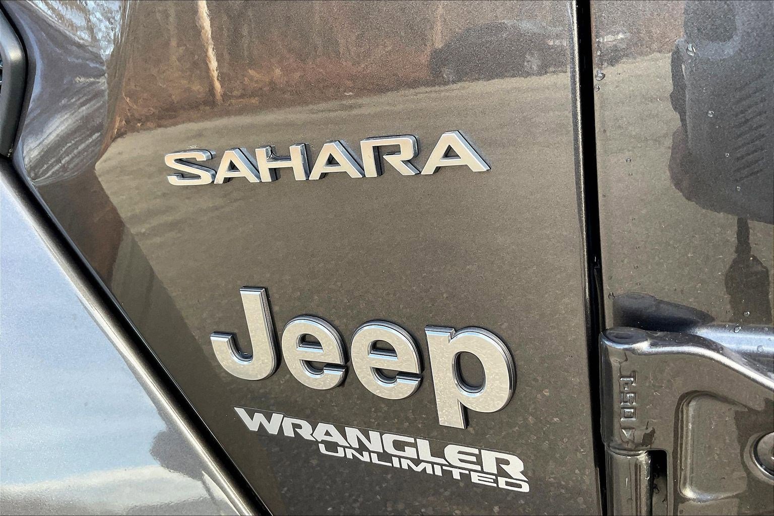 Used 2019 Jeep Wrangler Unlimited Sahara image 28