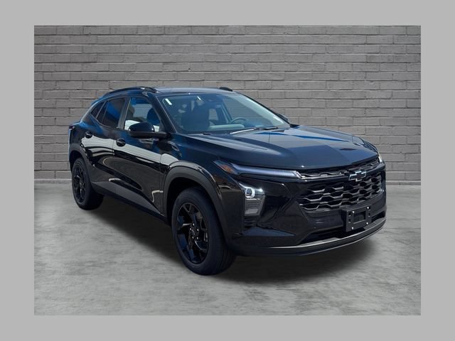 New 2026 Chevrolet Trax LT w/ Driver Confidence Package FWD image 1