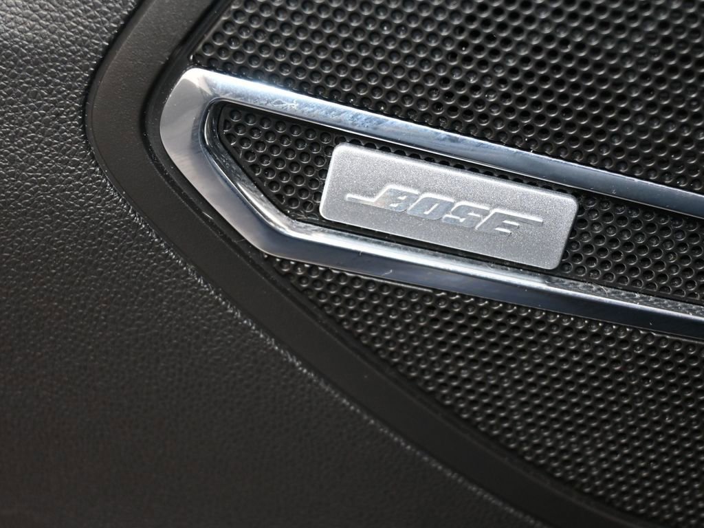 Used 2023 Buick Envision Essence w/ Technology Package I image 17