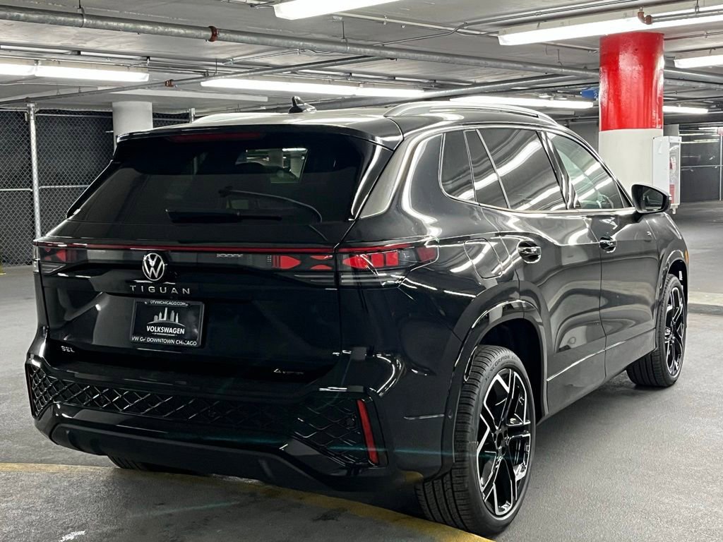 New 2026 Volkswagen Tiguan SEL R-Line AWD/4WD image 6