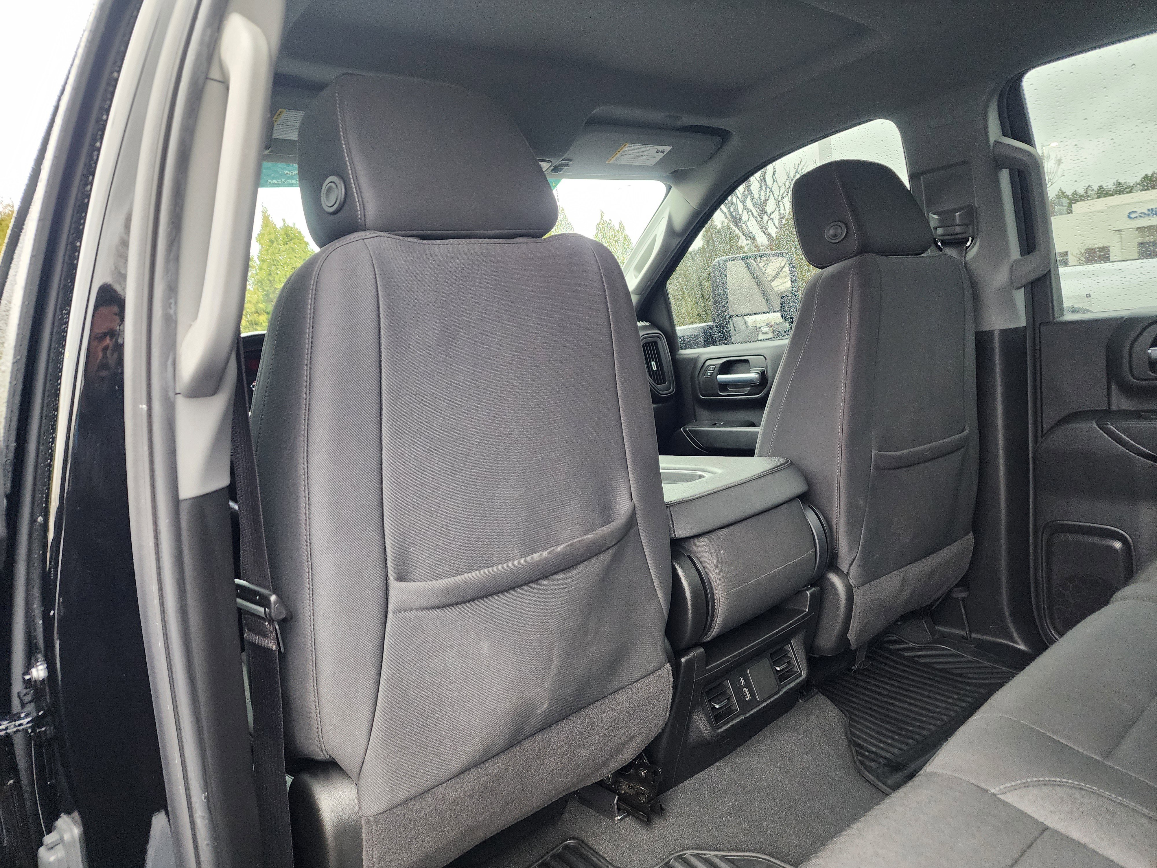 Used 2025 Chevrolet Silverado 2500 Custom w/ Custom Convenience Package image 17