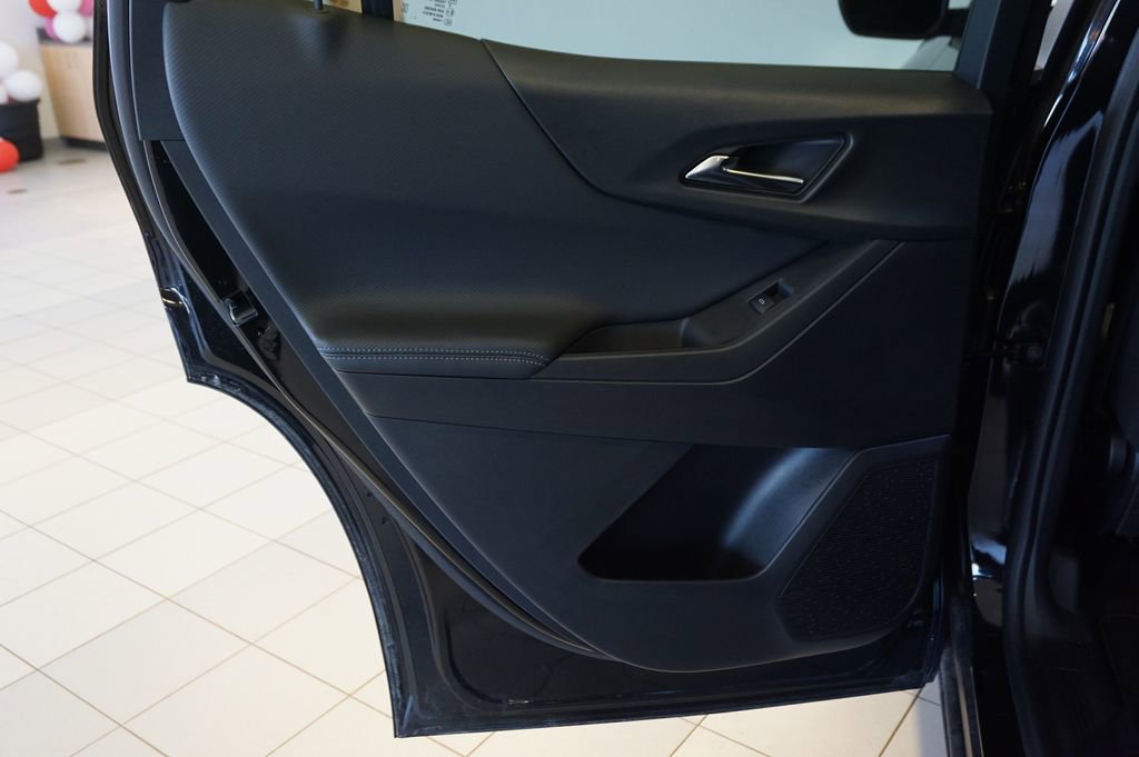 New 2026 Chevrolet Equinox LT image 23