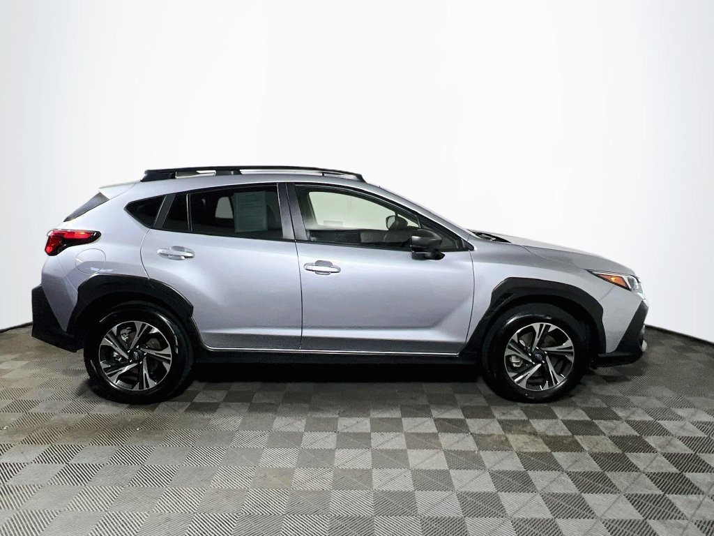 Used 2025 Subaru Crosstrek 2.5i Premium AWD/4WD image 8