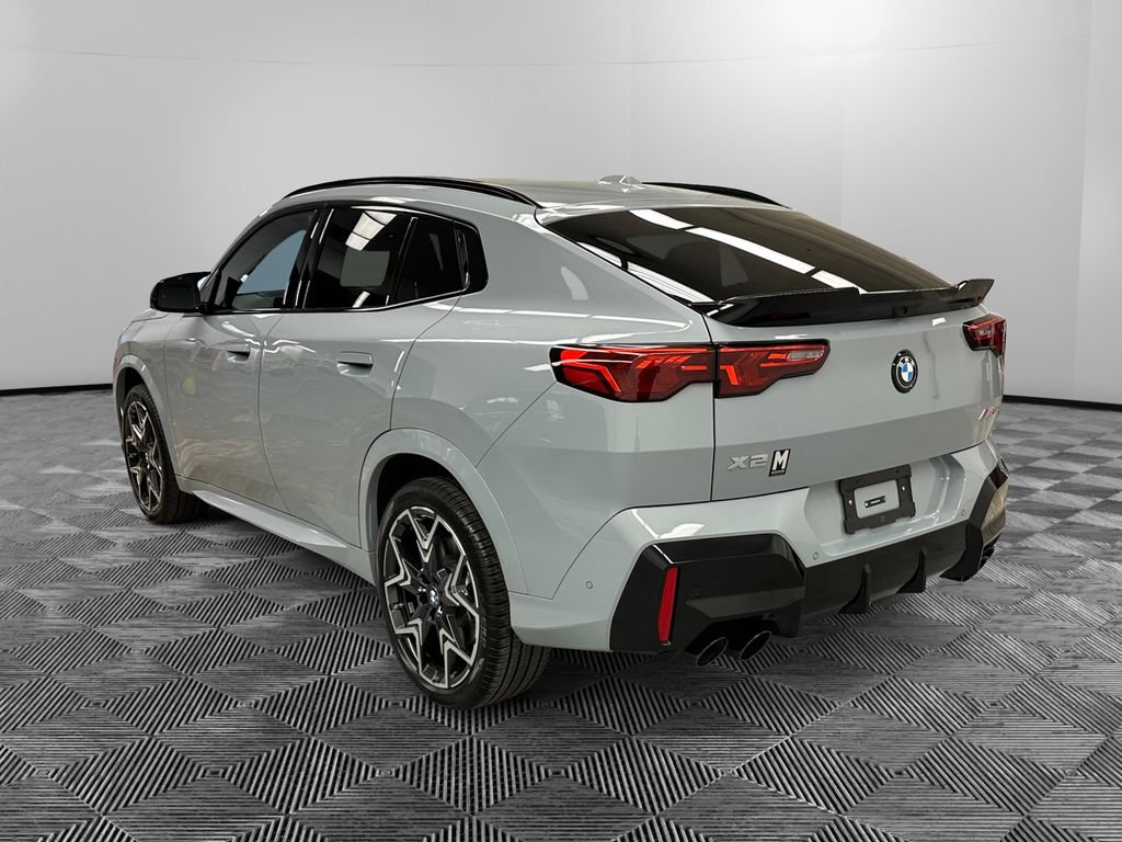 Used 2026 BMW X2 M35i w/ Technology Package AWD/4WD image 3