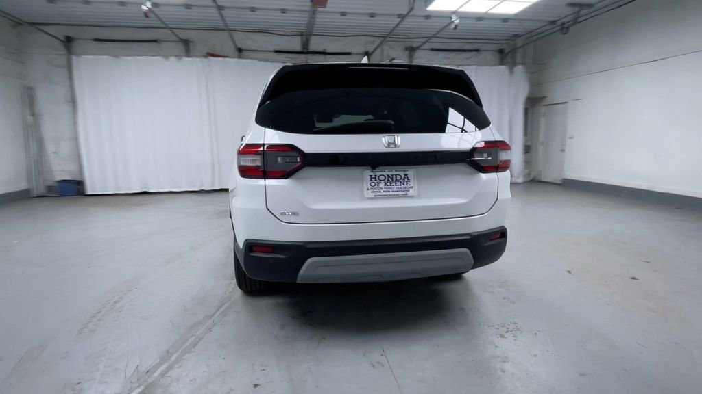 Certified 2025 Honda Pilot EX-L image 7