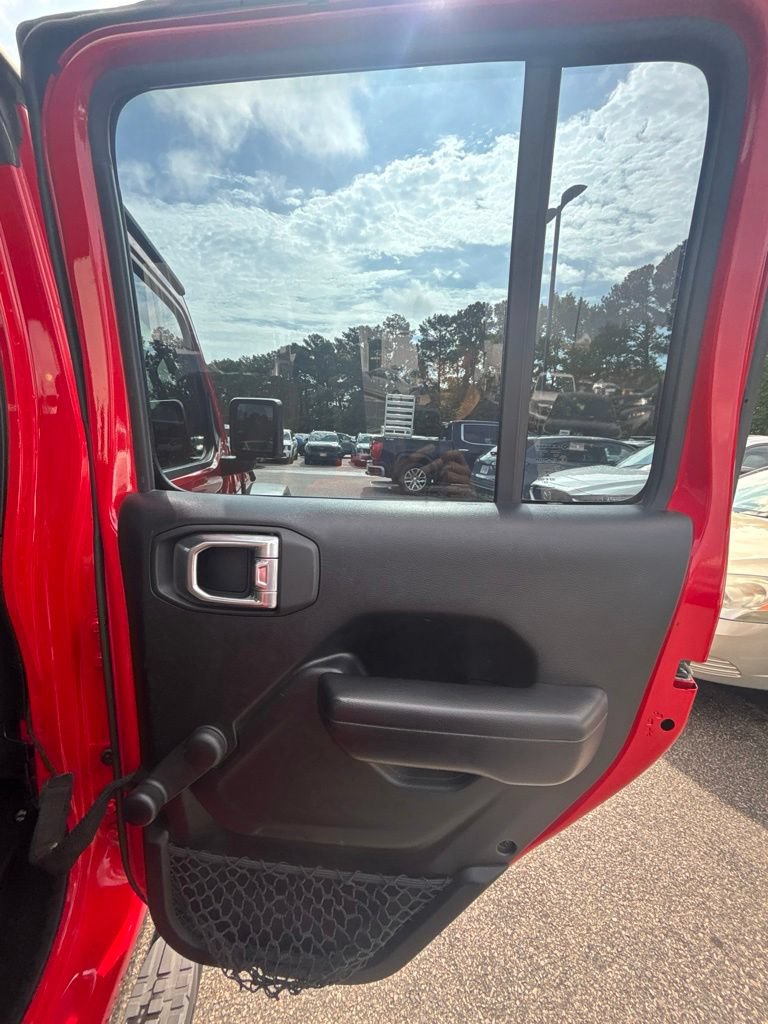 Used 2020 Jeep Gladiator Sport AWD/4WD image 20