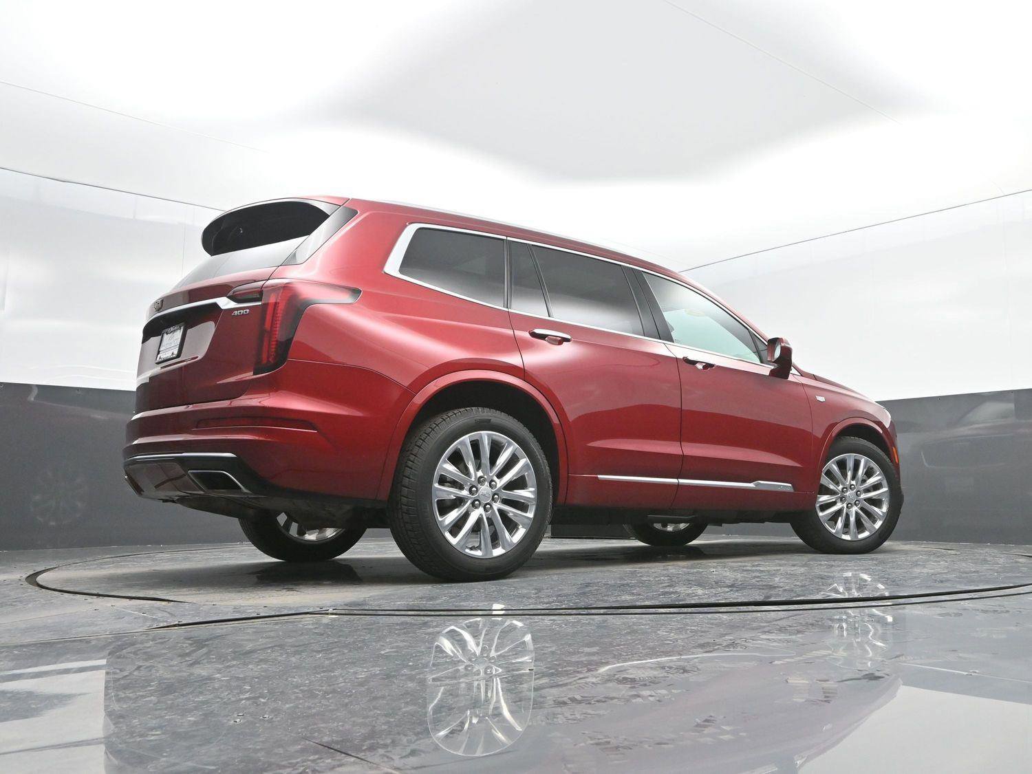 Used 2020 Cadillac XT6 Premium Luxury image 43