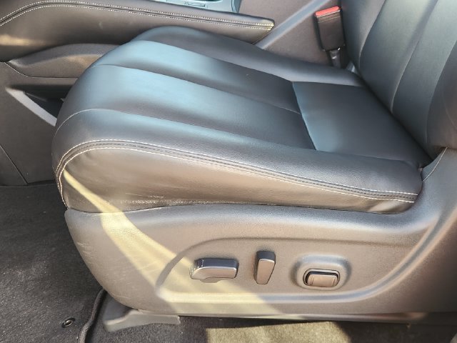 Used 2024 Nissan Murano SV AWD/4WD image 23