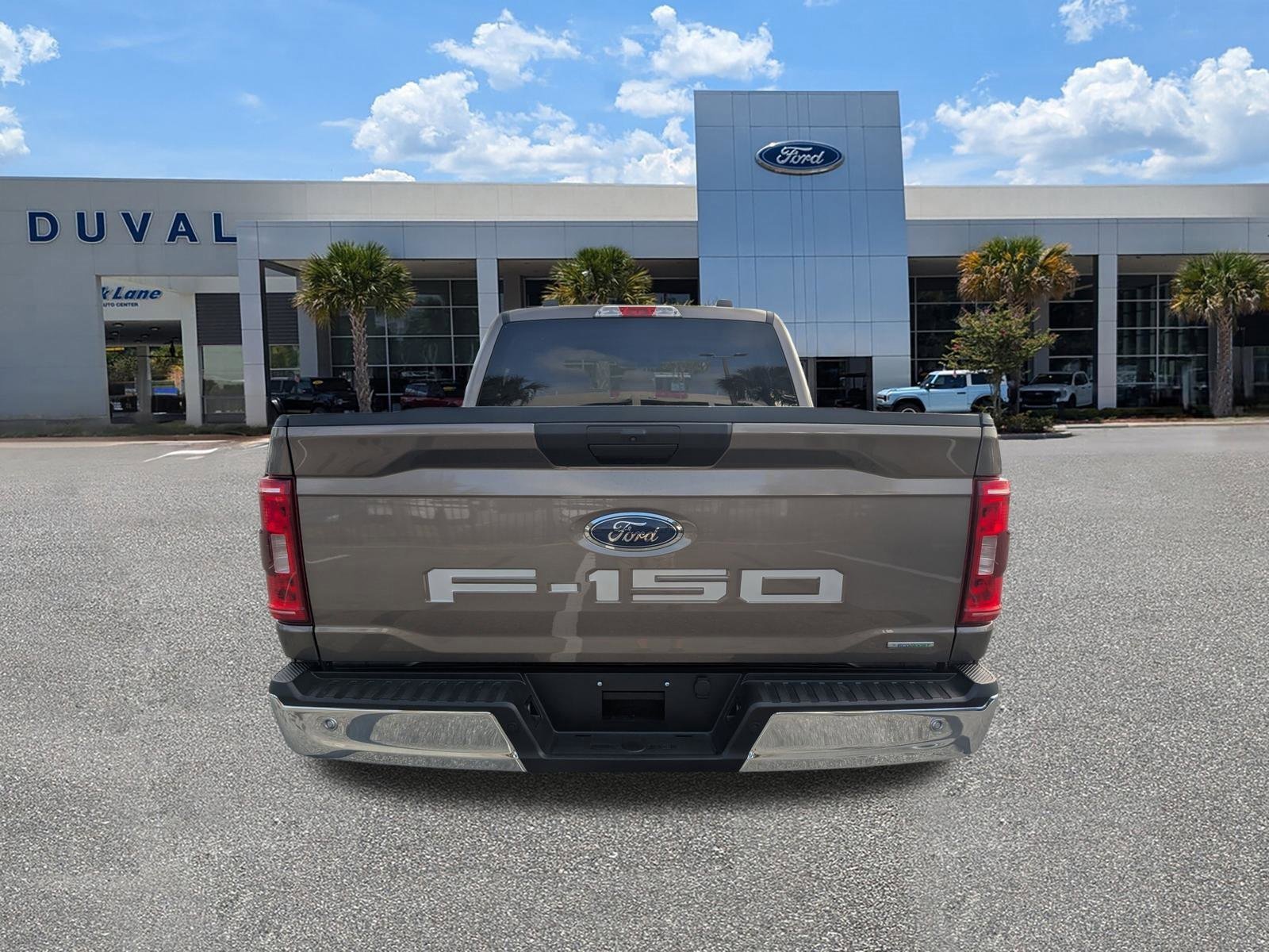 Used 2023 Ford F150 XLT image 5