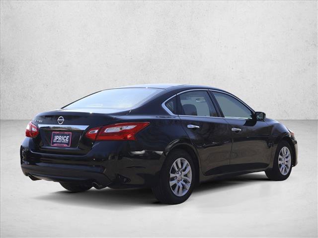 Used 2017 Nissan Altima 2.5 S w/ Power Driver Seat Package image 5