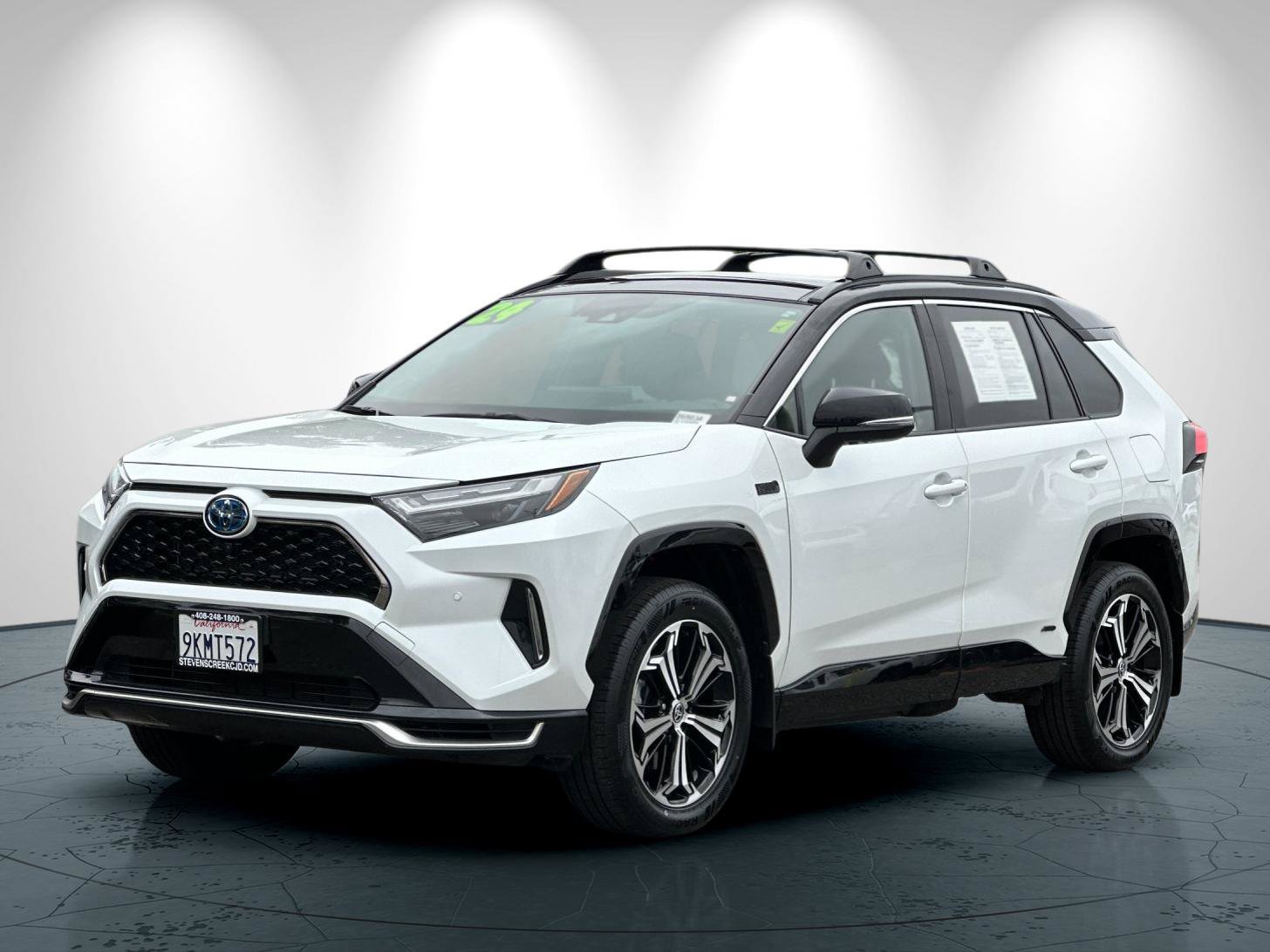 Used 2024 Toyota RAV4 XSE w/ Premium Package AWD/4WD image 8