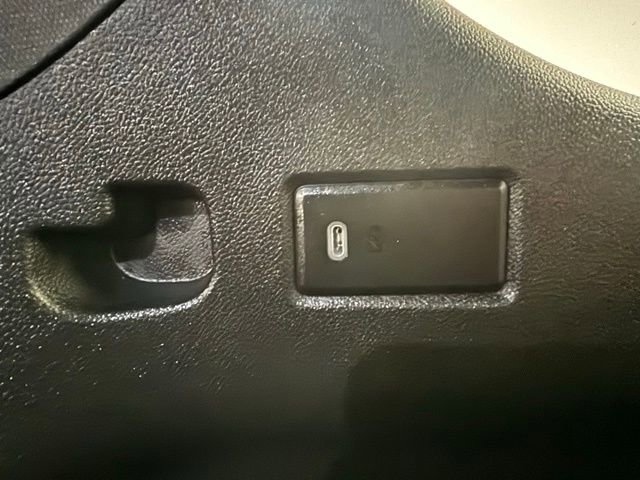 Certified 2024 Chevrolet Tahoe Z71 w/ Luxury Package image 14