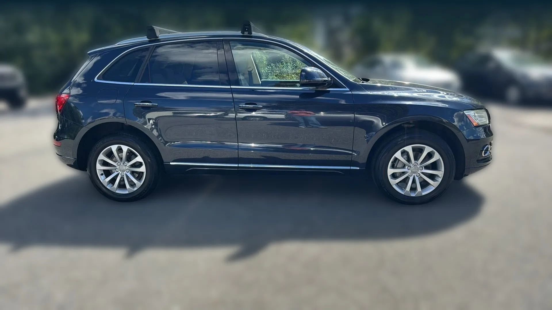 Used 2017 Audi Q5 2.0T Premium w/ Audi MMI Navigation Plus image 4