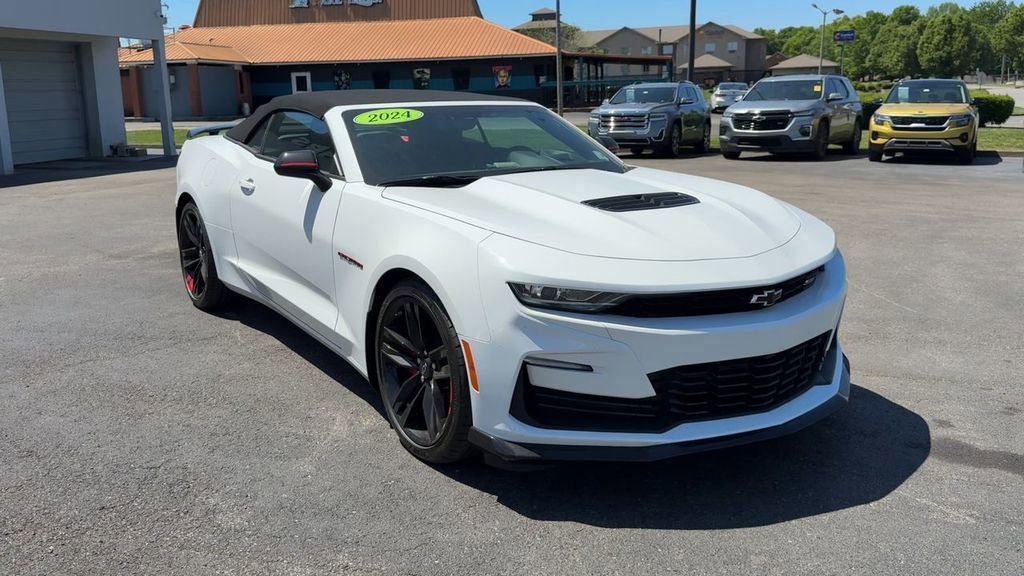 Used 2024 Chevrolet Camaro SS w/ Redline Edition RWD image 9
