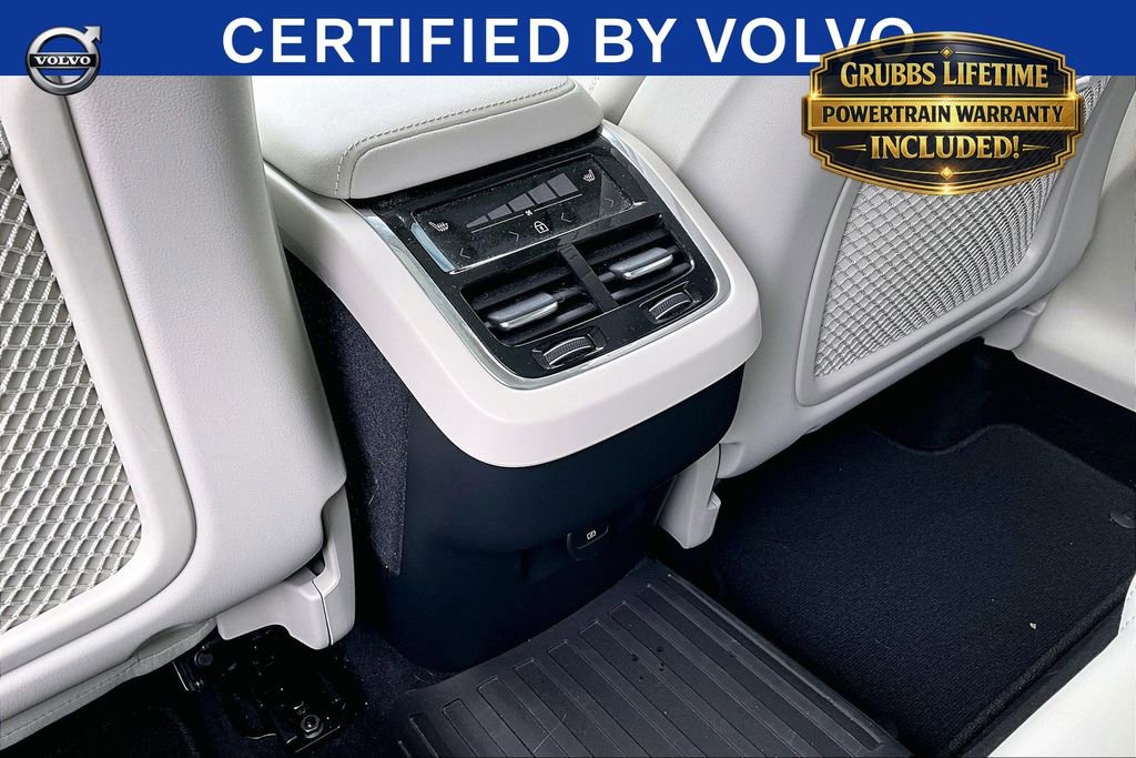 Used 2023 Volvo XC60 B6 Ultimate w/ Protection Package Premier AWD/4WD image 31