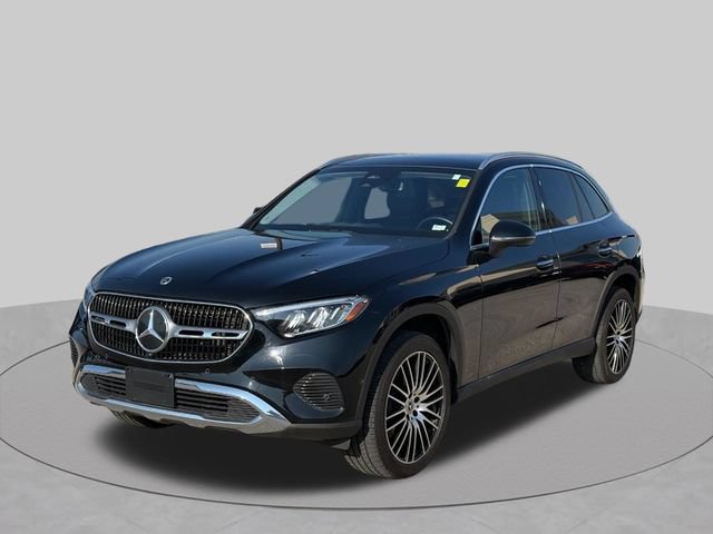 Used 2023 Mercedes-Benz GLC 300 image 9