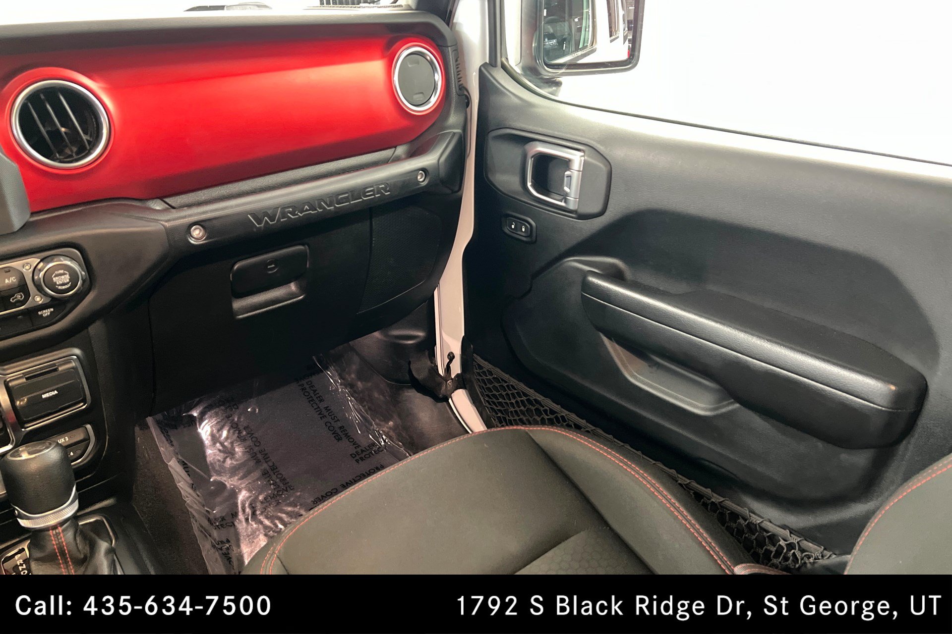 Used 2019 Jeep Wrangler Unlimited Rubicon w/ Cold Weather Group AWD/4WD image 10