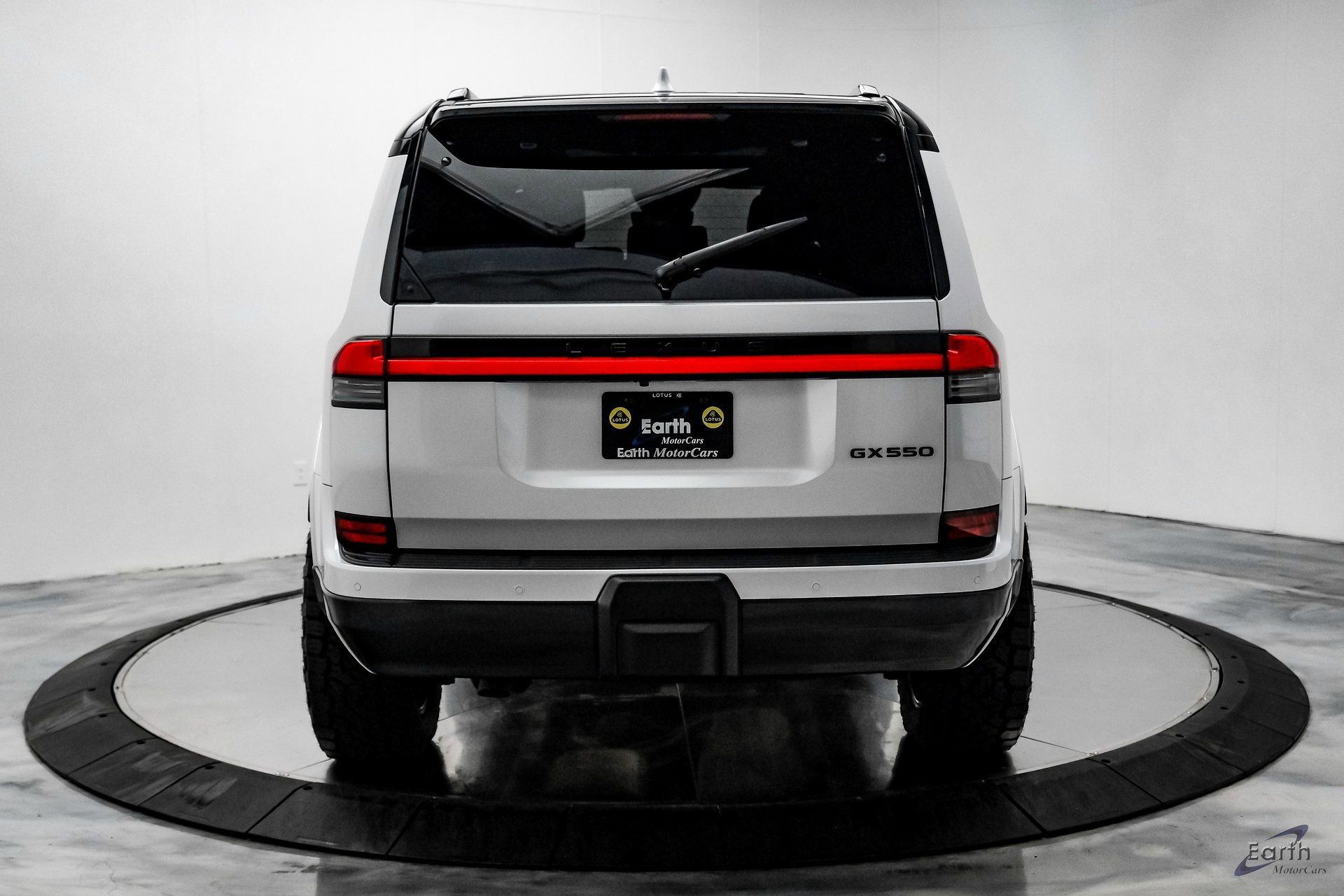 Used 2025 Lexus GX 550 550 Luxury+ 22 VOSSEN WHEELS w/ Accessory Package (2T) image 13