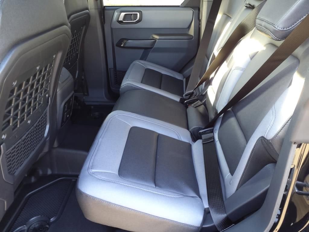 New 2024 Ford Bronco Black Diamond image 5