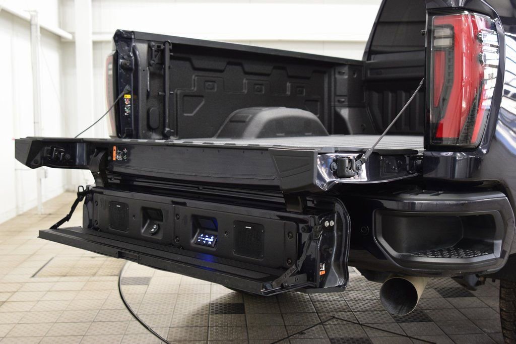 Used 2024 GMC Sierra 2500 AT4 w/ AT4 Premium Plus Package image 22