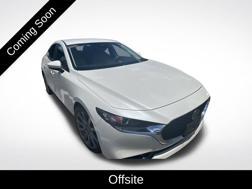 Used 2019 MAZDA MAZDA3 Sedan FWD image 3