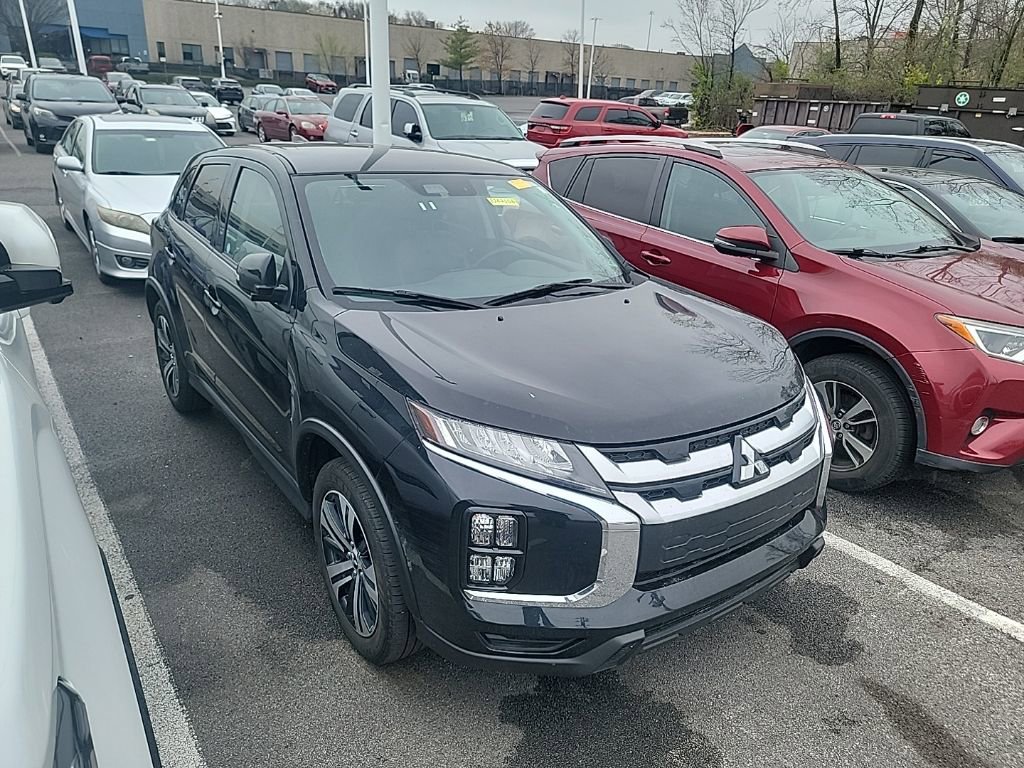 Used 2025 Mitsubishi Outlander Sport LE image 10