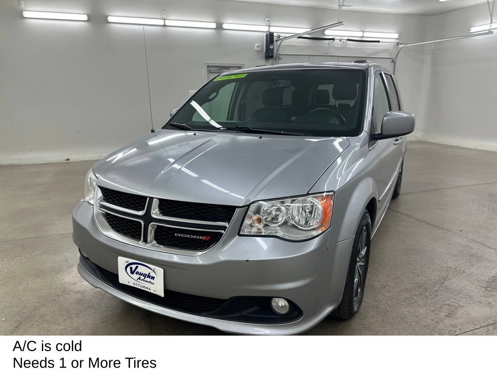Used 2017 Dodge Grand Caravan SXT FWD image 6