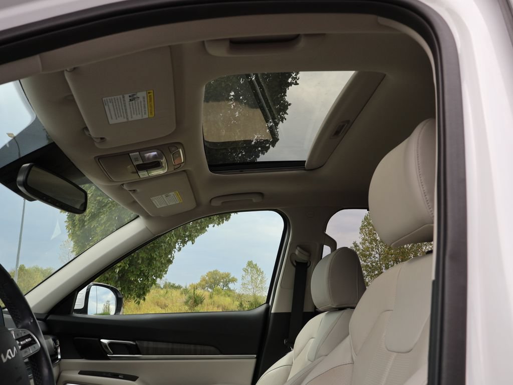 Used 2024 Kia Telluride SX AWD/4WD image 17