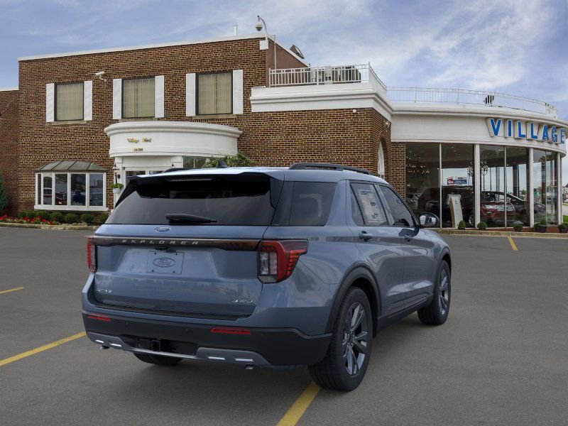 New 2026 Ford Explorer Active image 8