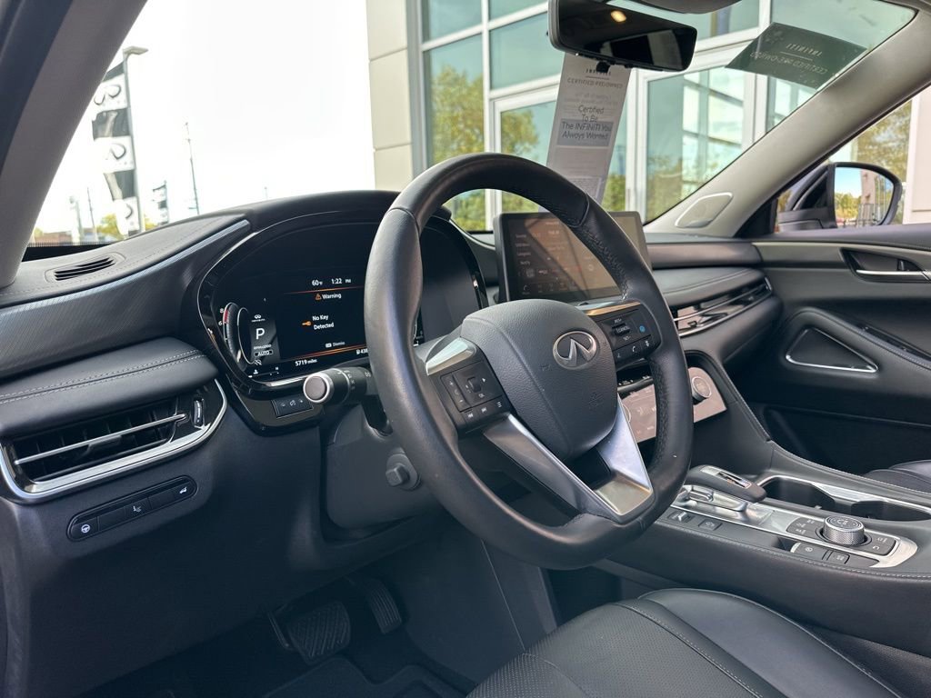 Certified 2025 INFINITI QX60 Luxe w/ Vision Package image 58