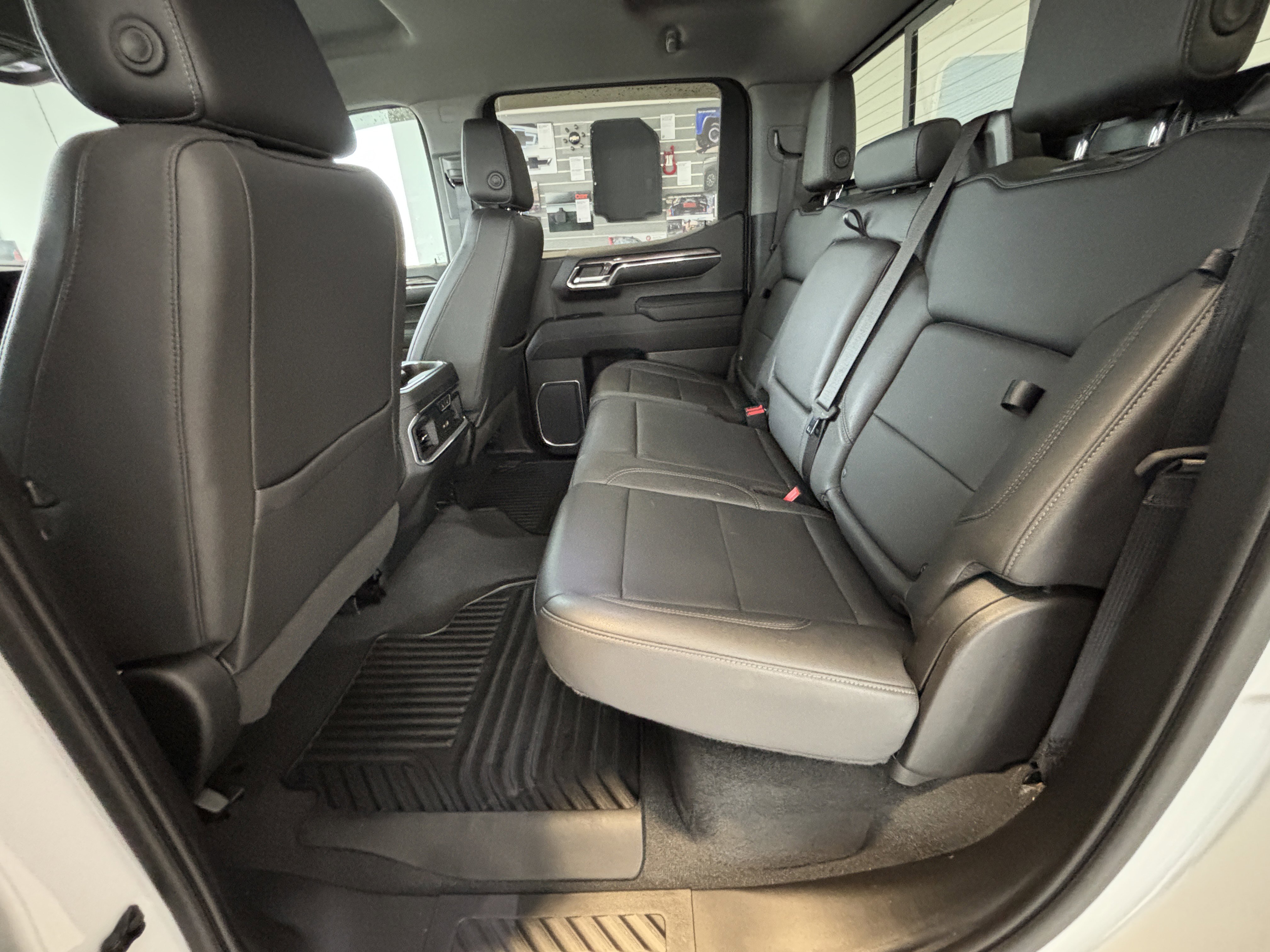 Used 2023 Chevrolet Silverado 1500 LTZ w/ Technology Package image 15