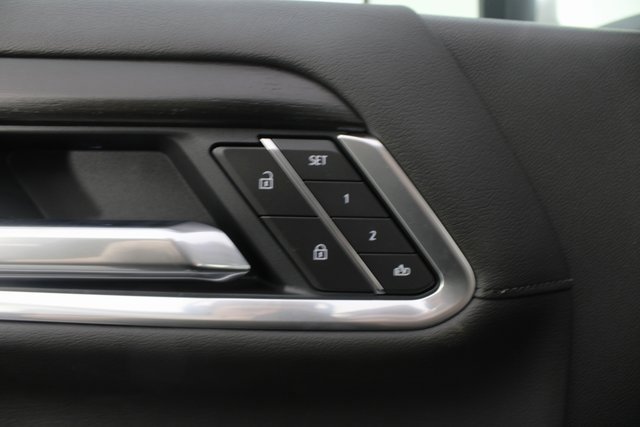 New 2026 GMC Sierra 3500 Denali w/ Denali Reserve Package image 18