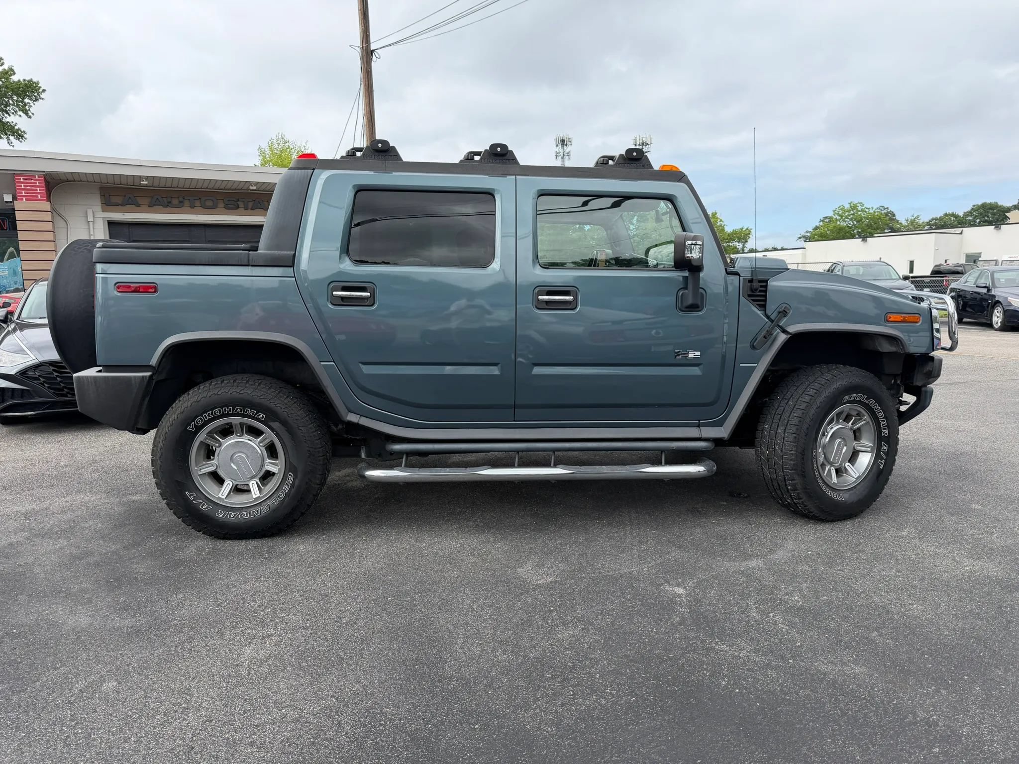 Used 2006 HUMMER H2 SUT AWD/4WD image 2