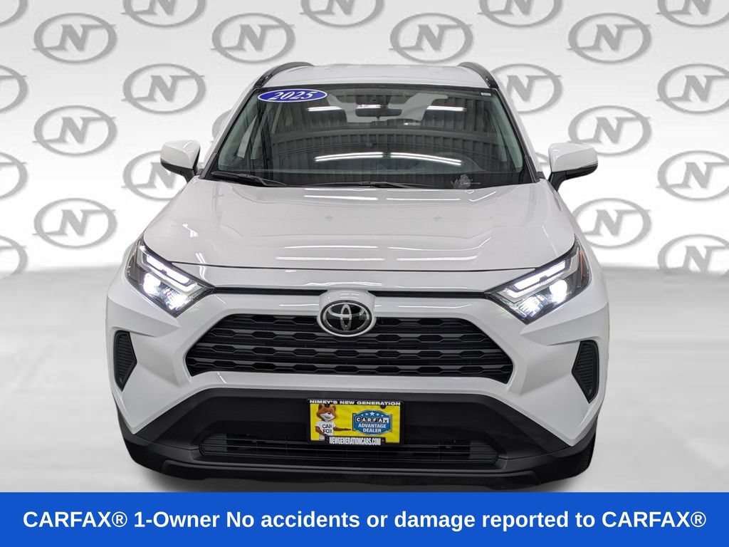 Used 2025 Toyota RAV4 XLE AWD/4WD image 20